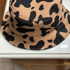 Stylish Leopard Print Women's Bucket Hat